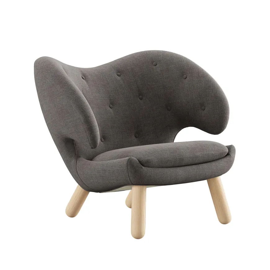 Pelikan stol, valnød af Finn Juhl