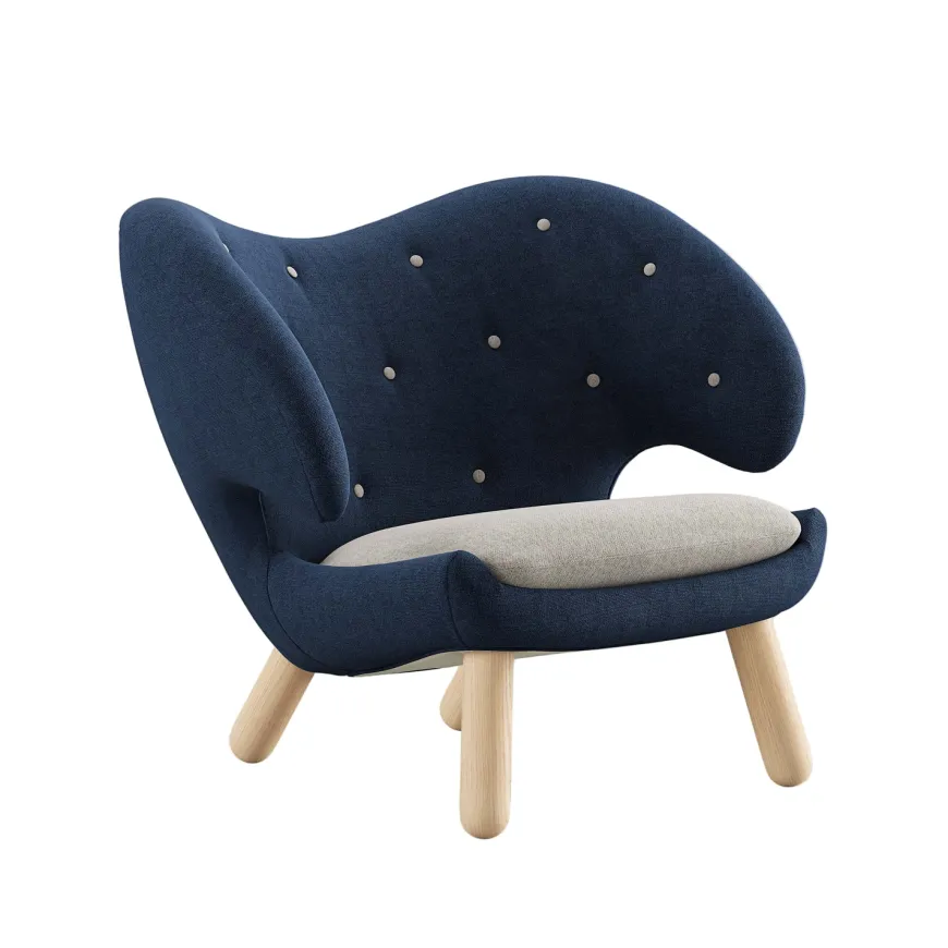 Pelikan stol, valnød af Finn Juhl