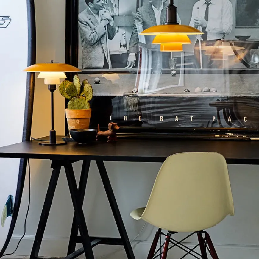PH 3½-2½ Bordlampe, gul af Poul Henningsen