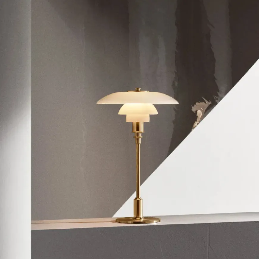 PH 3/2 Pale Rose Bordlampe fra Louis Poulsen