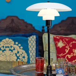 PH 3/2 Pale Rose Bordlampe fra Louis Poulsen