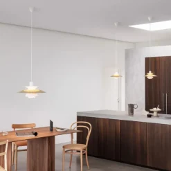 PH 5 pendel, Monokrom Oyster af Poul Henningsen