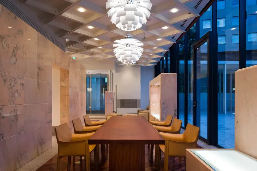 PH Artichoke i Messing fra Louis Poulsen