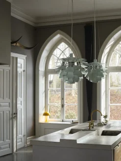 PH Artichoke i Messing fra Louis Poulsen