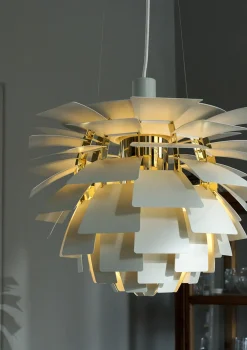 PH Artichoke Soft White/Brass fra Louis Poulsen