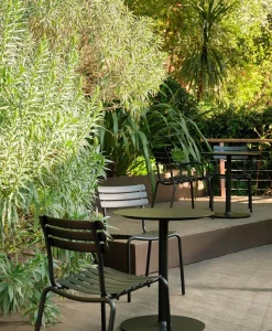 Pico Café table, rund base Ø74 cm fra Houe