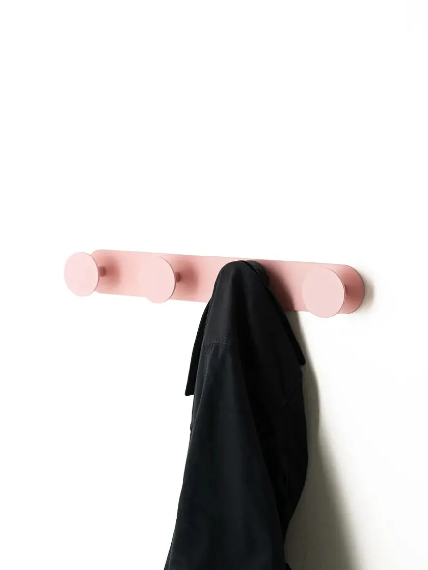 Pipeline Coat Rack fra raawii