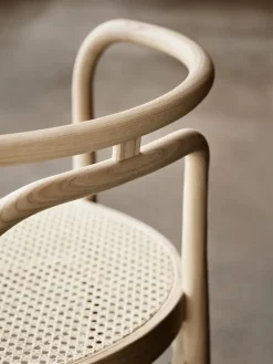 PK15 Stol, ask af Poul Kjærholm