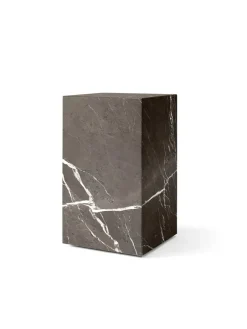 Plinth Tall, grey galaxy marble fra Audo Copenhagen