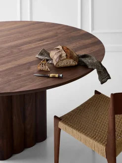 Plush Table Round fra DK3