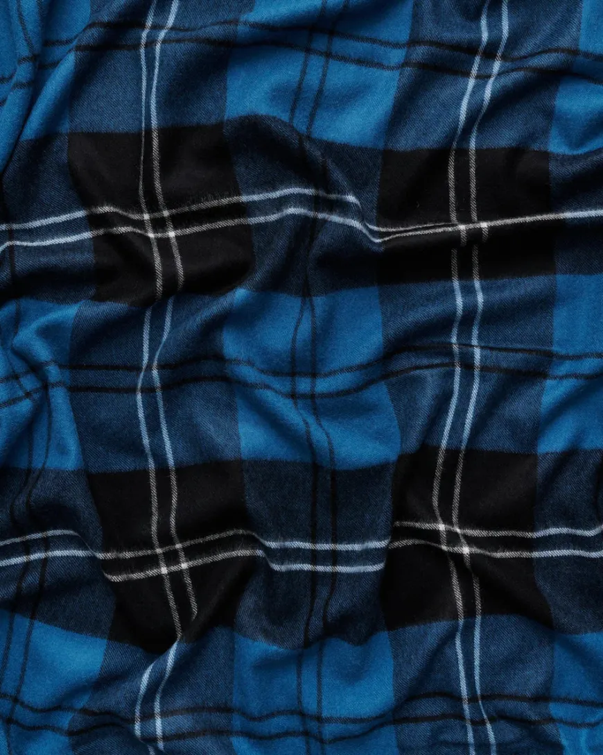 Queen blanket - Volvo blue tartan fra Magniberg