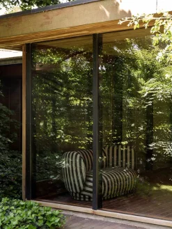 Rico Sofa 2-seater Cilla Taupe fra Ferm Living