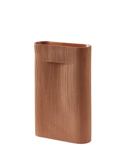 Ridge Vase fra Muuto