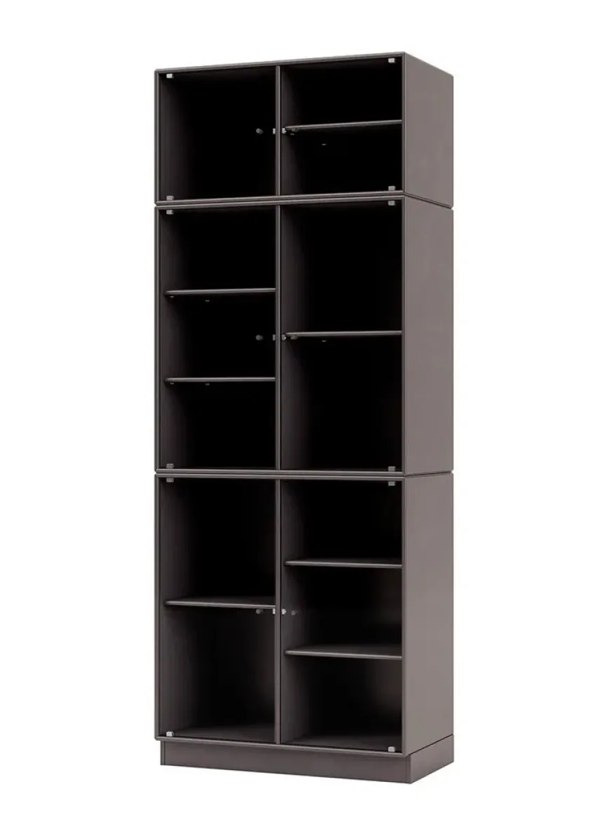 Ripple IV Vitrineskab, inkl. sokkel fra Montana