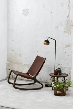 Rocker gyngestol, grå eg med mustang farvet læder fra Mater