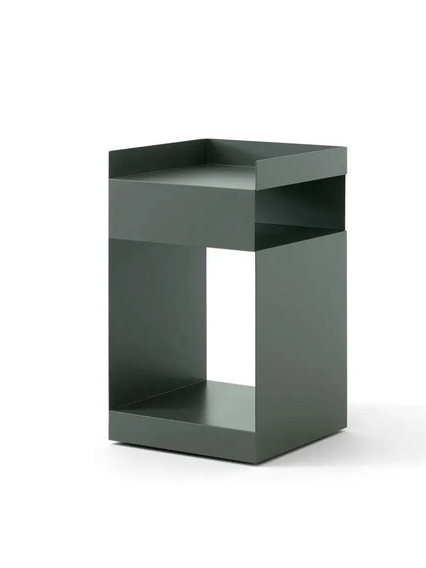 Rotate sidebord SC73 fra &Tradition