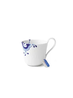 Royal Copenhagen Hvid Riflet, højhankskop 33 cl