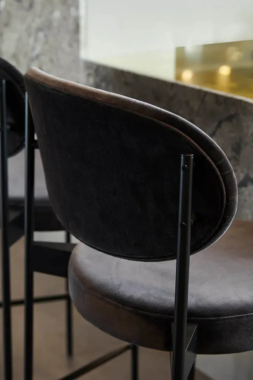 Serie 430 barstol, sort af Verner Panton