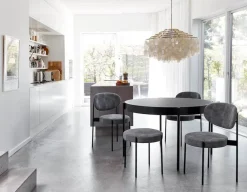 Serie 430 bord, sort af Verner Panton