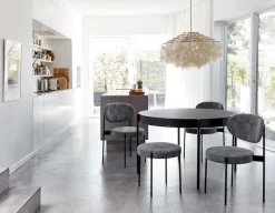 Serie 430 spisestol, sort af Verner Panton