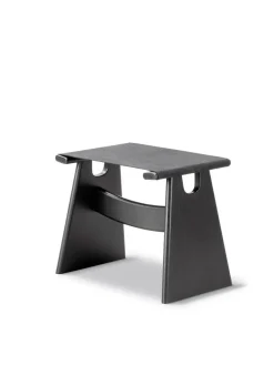 Seto Stool, eg sort lak fra Fredericia Furniture