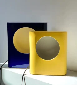 Signal Lampe, blue ink fra raawii