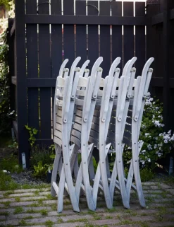 Skagerak Selandia Sæt, 2 armstole og bord 75 fra Fritz Hansen