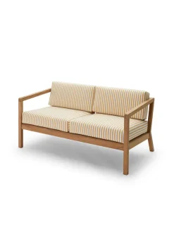 Skagerak Virkelyst 2 pers. Sofa, Honey Yellow fra Fritz Hansen