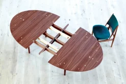 Sølvbordet af Finn Juhl