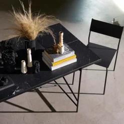 Spisebord 230, sort marmor fra HANDVÄRK