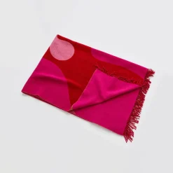 Teenagers from Mars Plaid, red/pink/white fra raawii