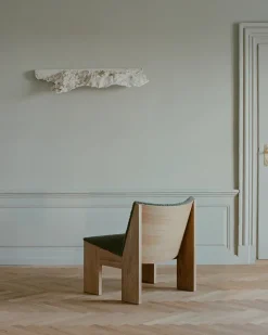 Tenon Lounge Chair, natural oak fra New Works