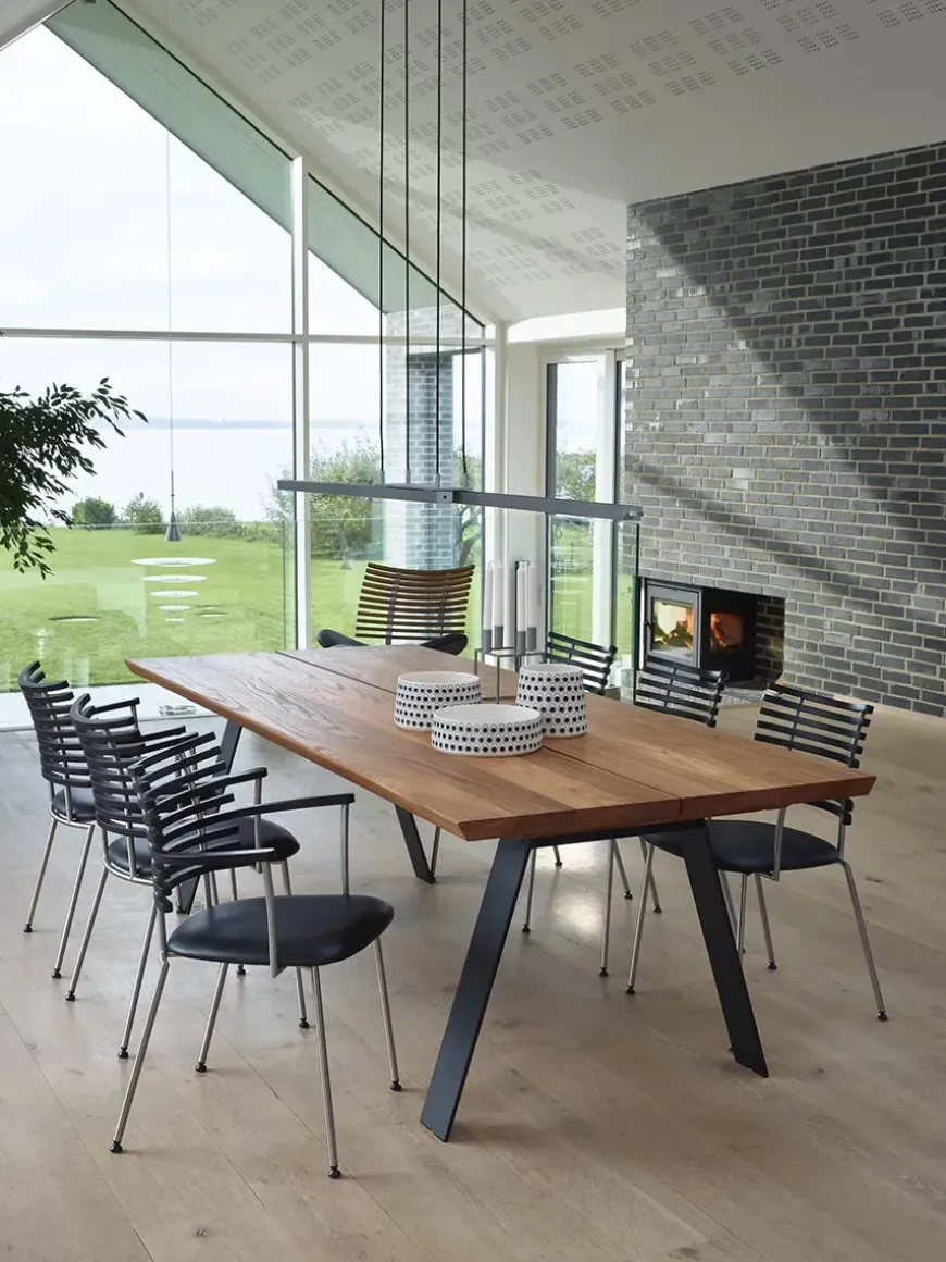 Tiger Stol, sort læder fra Naver Collection