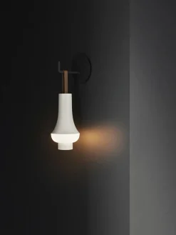 Tomoshi Portable, white fra Louis Poulsen