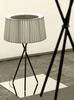 Tripode Bordlampe, sort fra Santa and Cole