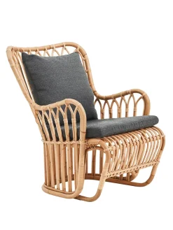 Tulip Lænestol af Tove Kindt Larsen