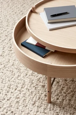Turning Table, white oak fra Audo Copenhagen