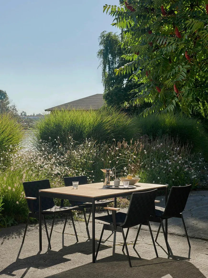 Ville AV34 Havestol fra &Tradition