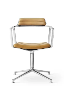 VIPP452 Swivel Chair, camel læder fra Vipp