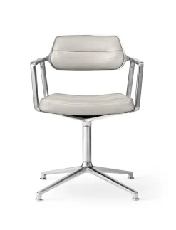 VIPP453 Swivel Chair m/hjul fra Vipp