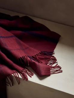 Warp & Weft Plaid, concrete/midnight fra Silkeborg Uldspinderi