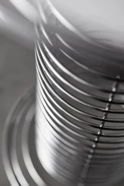 Wire gulvlampe af Verner Panton