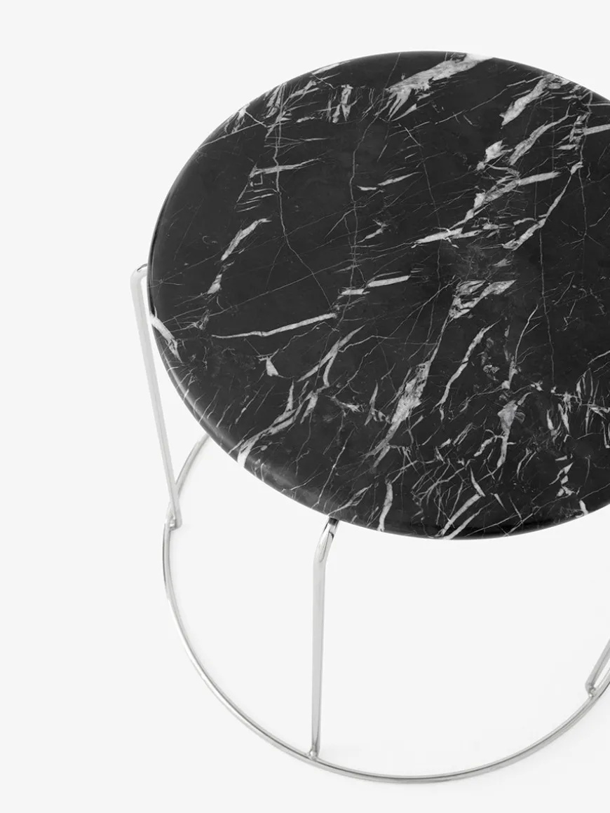 Wire Stool Marble Top fra &Tradition