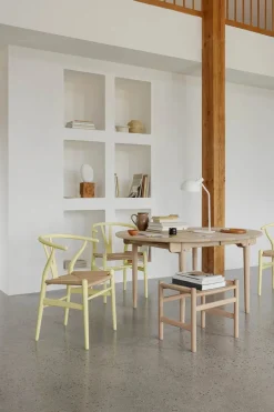 Y-stol CH24 Soft Barley af Hans J. Wegner