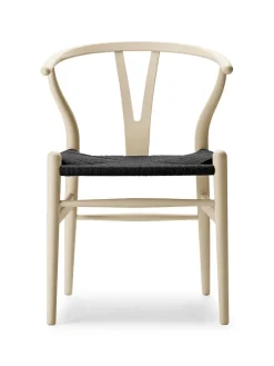 Y-stol CH24 Soft Slate med sort flet af Hans J. Wegner